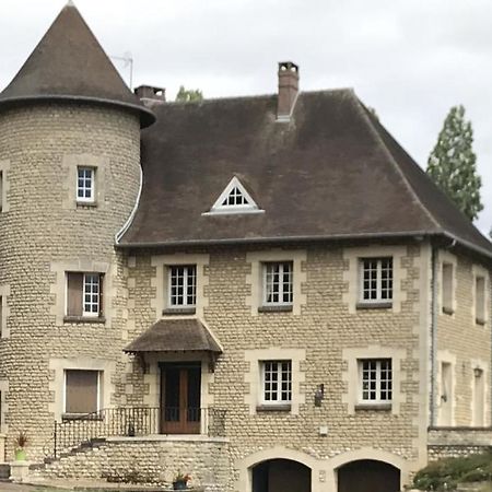 Demeure Des Carila Bed & Breakfast Heudebouville Eksteriør bilde