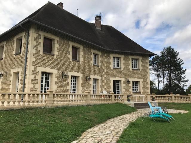 Demeure Des Carila Bed & Breakfast Heudebouville Eksteriør bilde